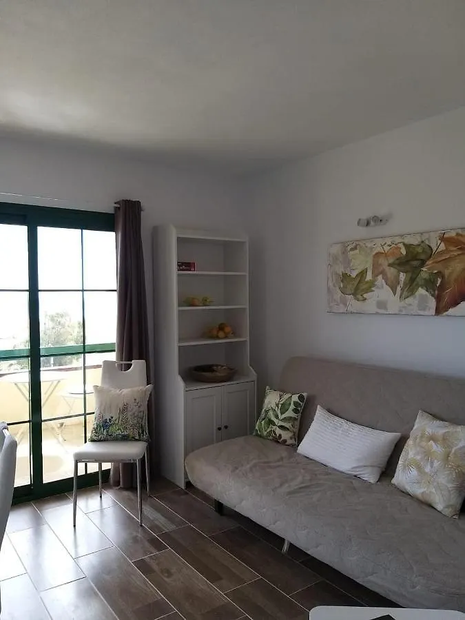Neu Renoviert! Charmantes Und Gemuetliches Appartement Mit Balkon Und Meerblick Costa De Antigua Apartment