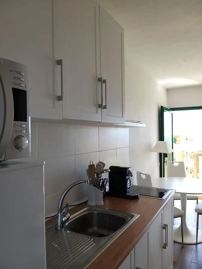Neu Renoviert! Charmantes Und Gemuetliches Appartement Mit Balkon Und Meerblick Costa De Antigua 0*,